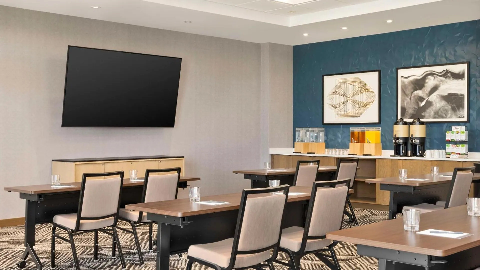 Hyatt Place Columbus Polaris
