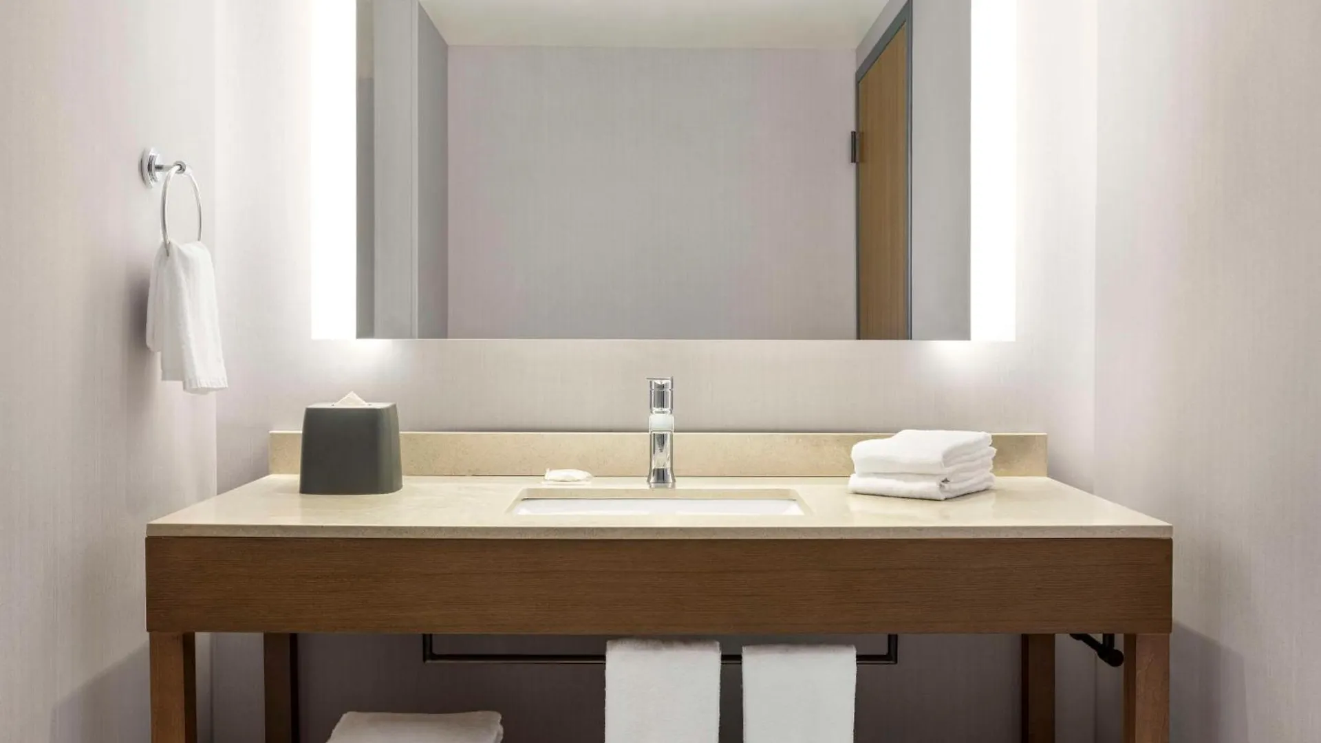 Hyatt Place Columbus Polaris