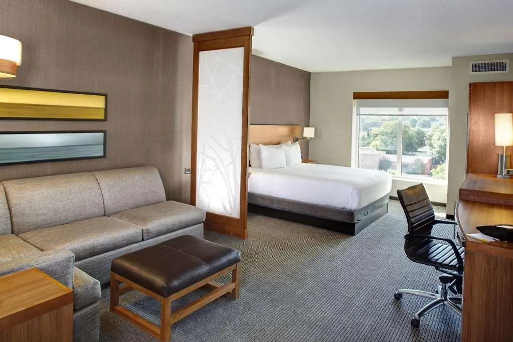 Hyatt Place Columbus Polaris 3*,